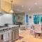Highlands Home with Fireplace, Views, and Trails!