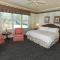 Oakmont Inn