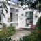 Ballygally Seaview Cottage - Larne