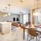 4 Bed Storey Lake Resort With Lazy River townhouse - Kissimmee