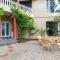 Mistletoe House by VEO - Part of StayVista