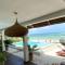 Joya Beach Suites & Villa