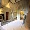 Joya Beach Suites & Villa