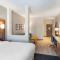 Comfort Suites Grandview - Kansas City