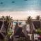 Joya Beach Suites & Villa
