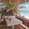 Joya Beach Suites & Villa