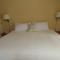 The Bond 1786 Inn