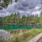 Updated Manistique Log Cabin, Yard and Fire Pit - 马尼斯蒂克