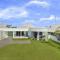 Busselton Beach House with WiFi