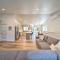 River Acres Retreat with Grill and River Access! - Weaverville