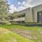 Sunny Palm Harbor Condo Less Than 4 Mi to Crystal Beach! - Palm Harbor