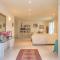 Villa at the Beach - مربلة