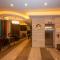 The Peak Hotel