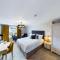 Lion & Swan Hotel