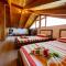 River Escape Villa - Private Beach, Scenic View & BBQ