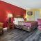 Econo Lodge - Tupelo