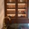 Inotropes Boutique Suites - Adults Only