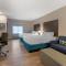MainStay Suites Cincinnati University - Uptown