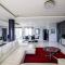 Skyline Luxury 5 Star Condo