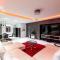 Skyline Luxury 5 Star Condo