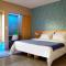 Home Hotel
