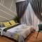 HIJAU Geniehome 2BR1studio Free 99mbps WIFI and Carpark at Utropolis Shah Alam - 莎阿南