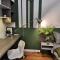 HIJAU Geniehome 2BR1studio Free 99mbps WIFI and Carpark at Utropolis Shah Alam - 莎阿南