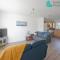 Modern 2 Bed House Walking Distance to Hospital - Sherborne Saint John