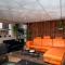 Avenue View Rooms