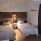 Hostal Forest