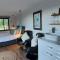 Straw House Farm - STANTHORPE