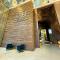 Safi Royal Luxury Metropolitan