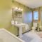 Pacific City Beach House - Meredith Lodging