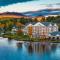 Saranac Waterfront Lodge - Saranac Lake