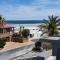 Atlantic Studio - Compact unit with Sea Views