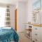 16 Ocean Heights