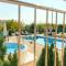Mira Holiday Home