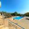 Mira Holiday Home