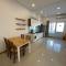 Pearl Service Apartment