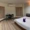 Alongkorn hotel by SB - Samut Songkhram