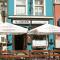 Academus Pub & Guest House - Vratislav