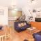 Four-Bedroom Holiday Home In Santa Pola