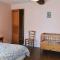 Holiday Home Parfondeval St-1184