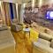 Carine Hotel Delfin