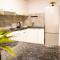 beautiful apartment near the sea and a large private garden
