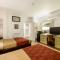 Econo Lodge Inn & Suites Lake Harmony - Pocono Mountains Area