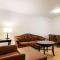 Econo Lodge Inn & Suites Lake Harmony - Pocono Mountains Area