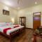 Jungle Cave Resort