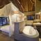 10 Raptors Lodge