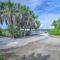 Walkable Beachfront Retreat on Cedar Key!